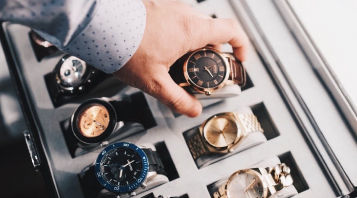 The Best Cases, Rolls and Pouches for Traveling With Your Watches