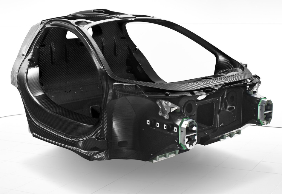 LIGHTWEIGHT SPORTS SEATS