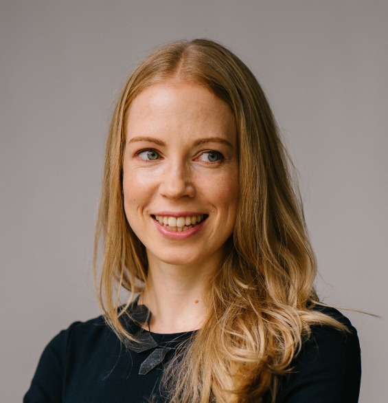 Emilia / <span>COO</span>